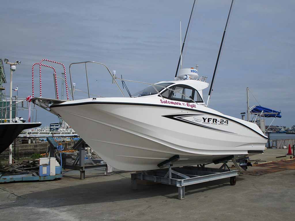 YFR-24 外観